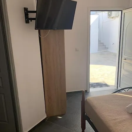 Mykonos Petra Suites&rooms 호텔 *